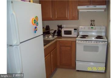 9394 Kings Hwy - Photo 3 of 7