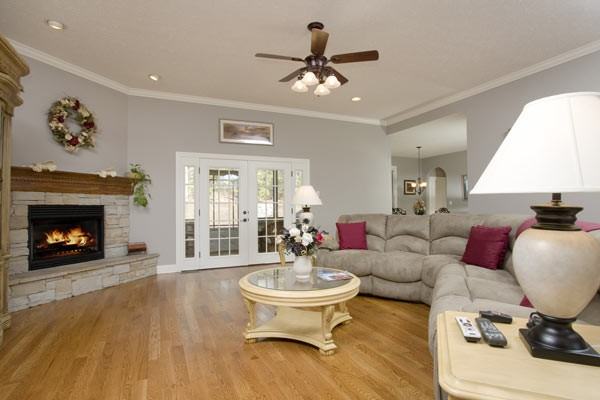 225 Jonathan Creek Dr - Photo 3 of 12