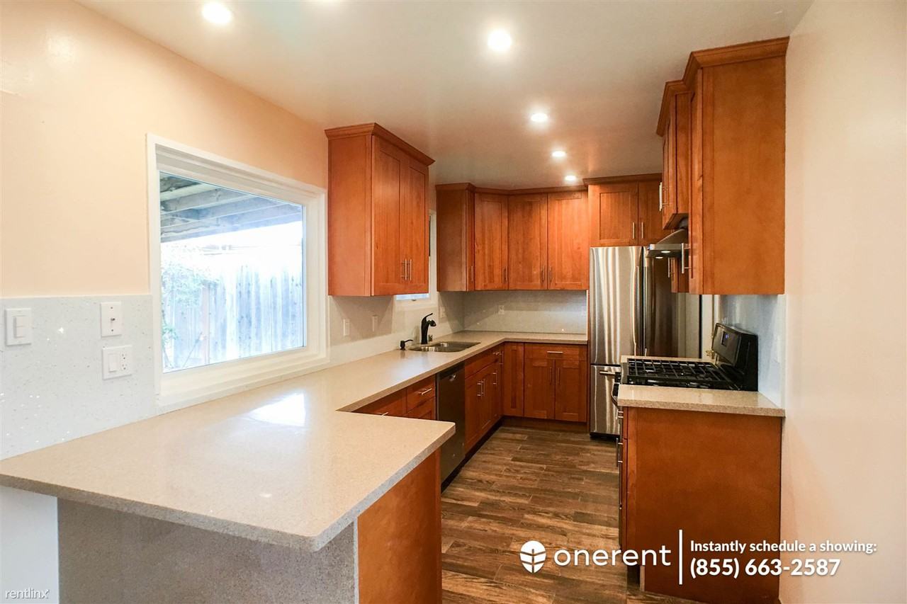 1201 Dakota Ave - Photo 3 of 15