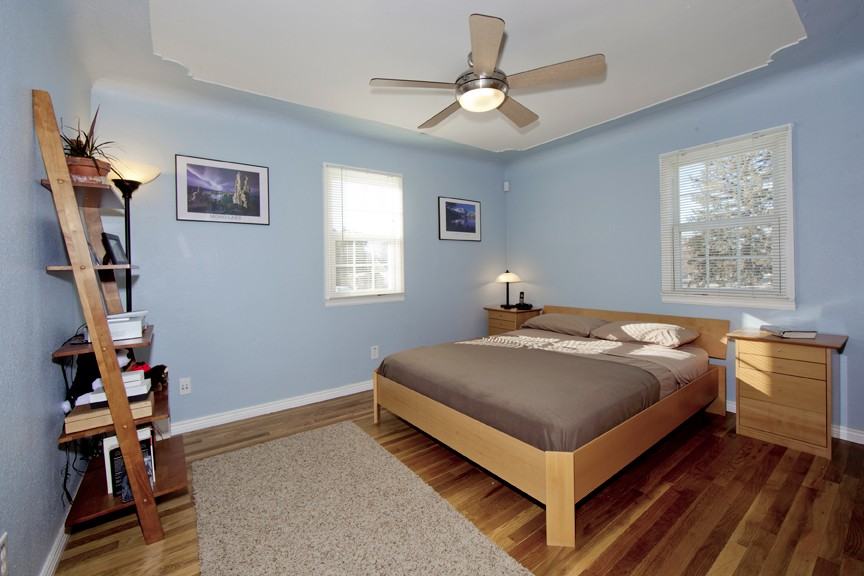 1230 Havana St - Photo 3 of 6