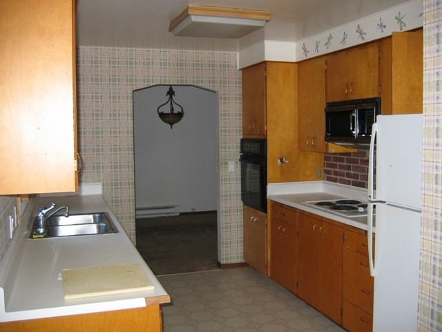 3311 Maringo Rd SE - Photo 2 of 9