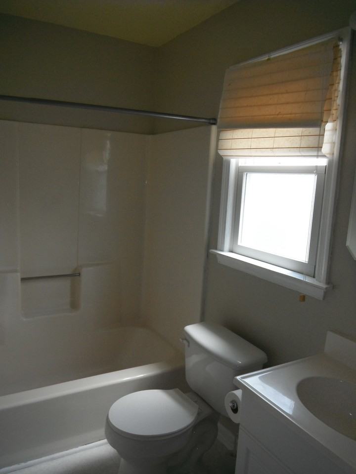 265 Lou-Mac Ct - Photo 3 of 17