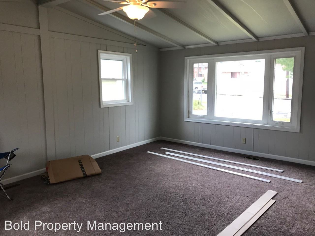 119 N Brooke St - Photo 3 of 8