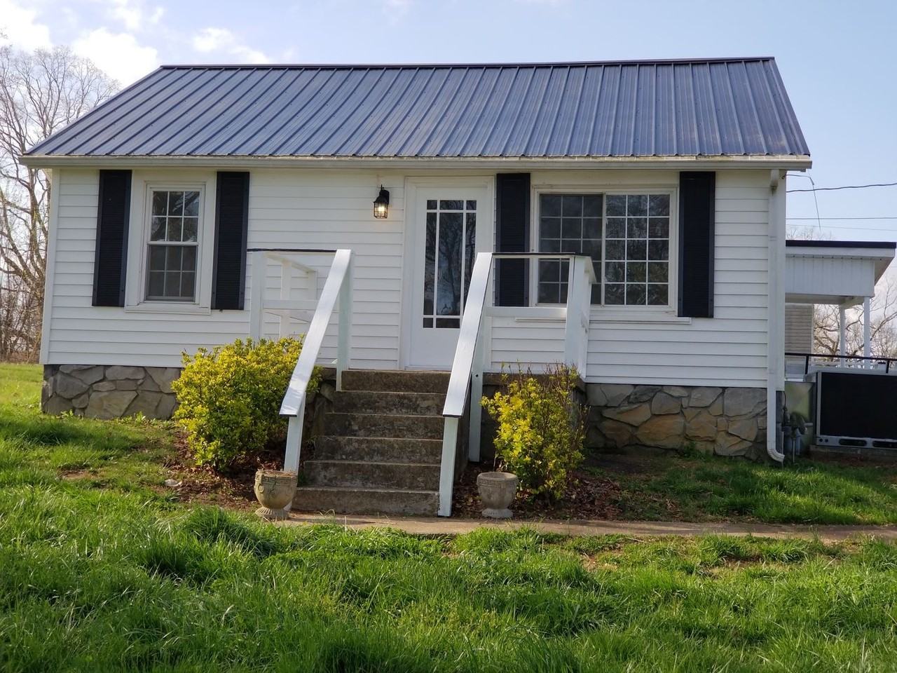 4263 Hwy 70 W - Photo 2 of 11