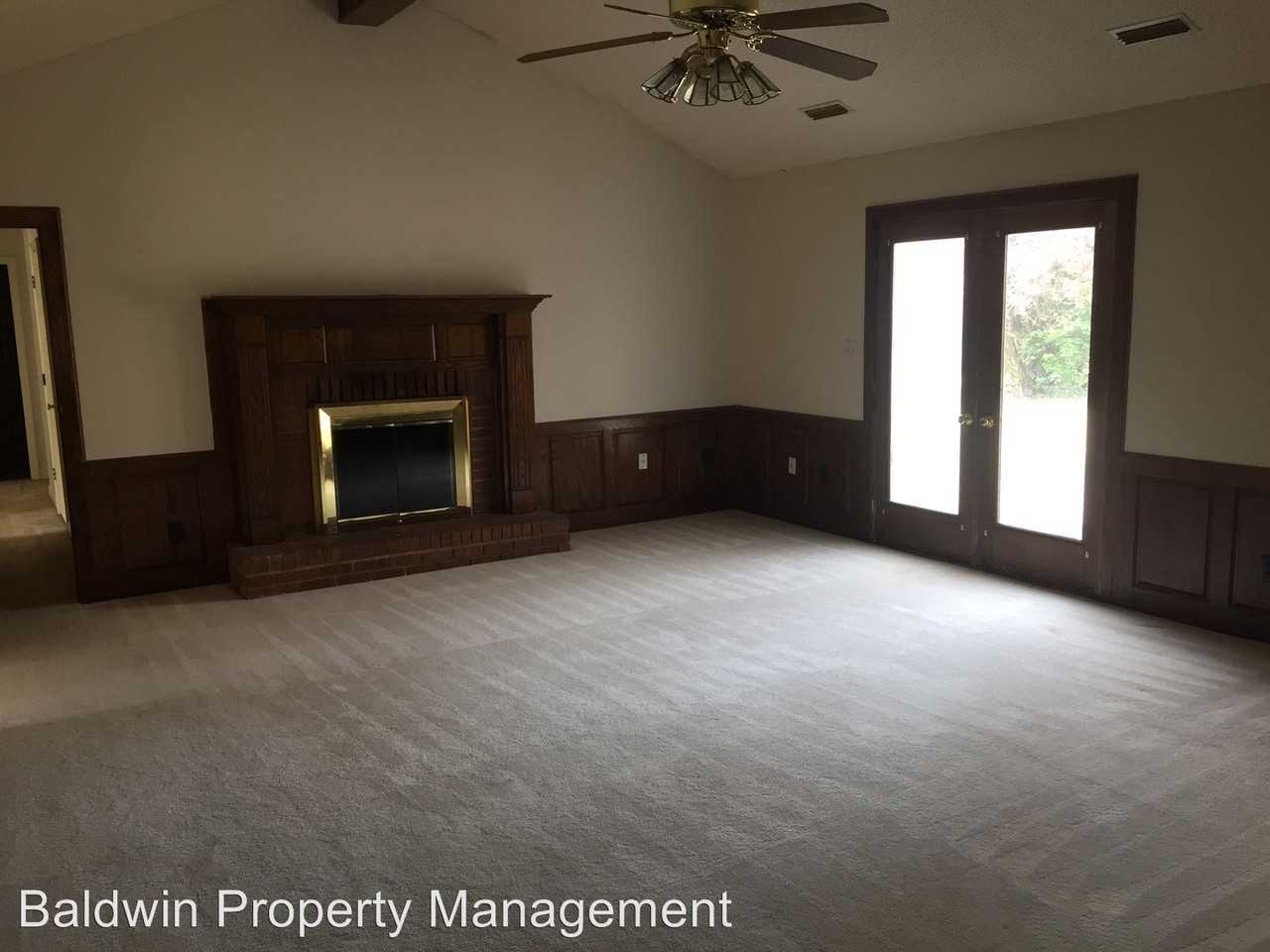 900 Highland Glen Rd - Photo 2 of 14