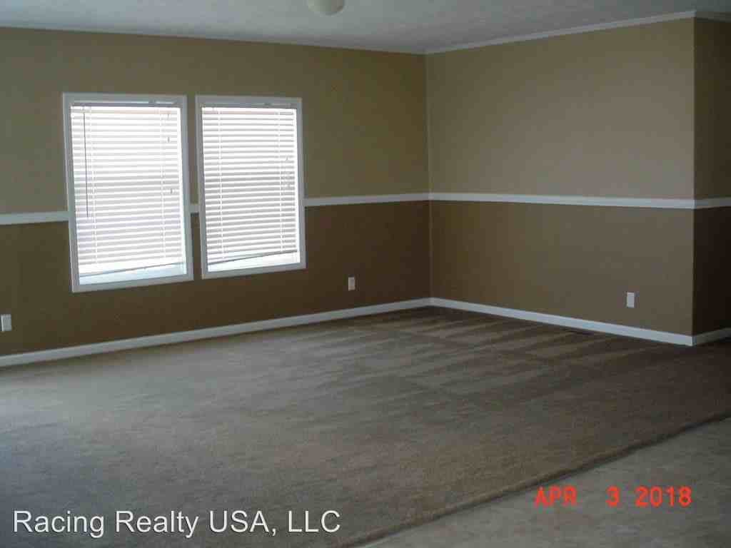 102 Magnolia Dr - Photo 2 of 24