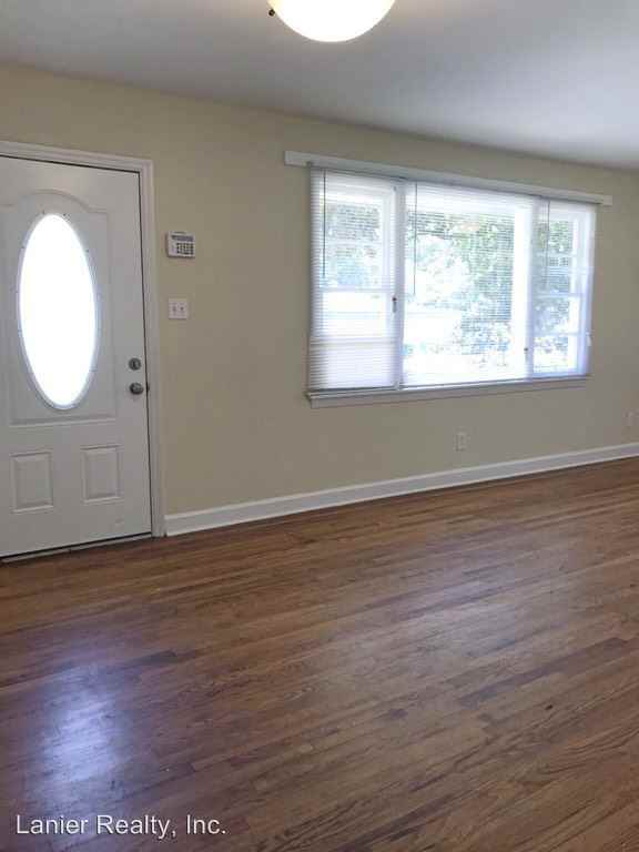103 Tall Pine Ave - Photo 2 of 7