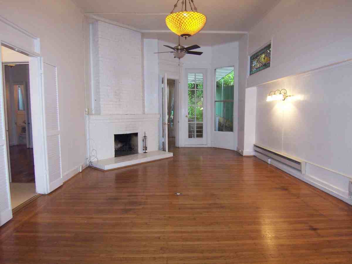 1809 Broadway #2