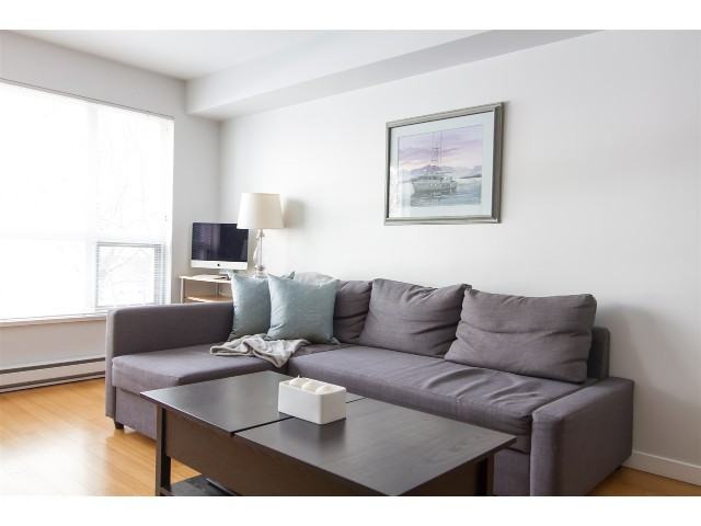 3575 Euclid Ave - Photo 3 of 11