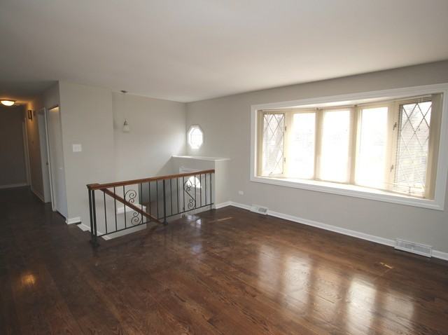 1613 216th St - Photo 3 of 27