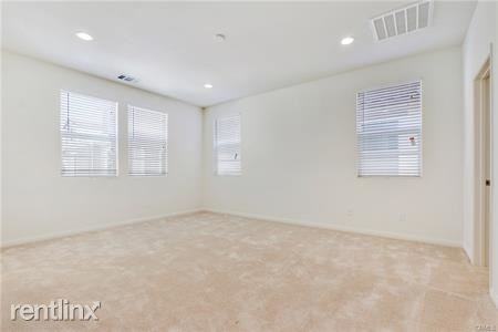 327 Calle Elegante - Photo 3 of 17