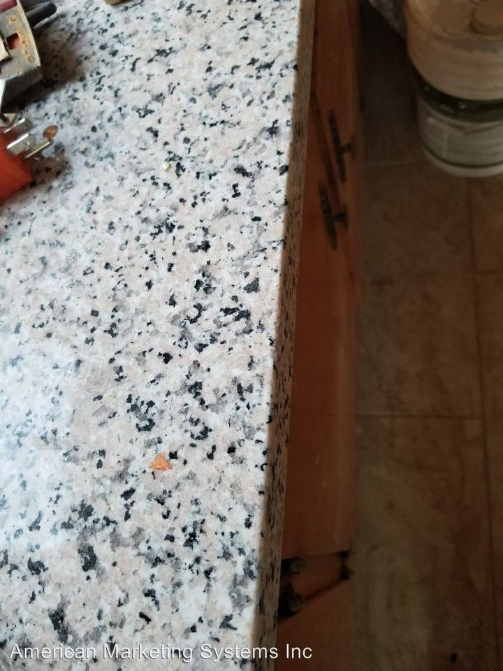 7427 Arthur St - Photo 3 of 9