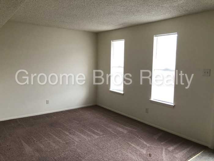 1972 Repp Cir - Photo 3 of 13