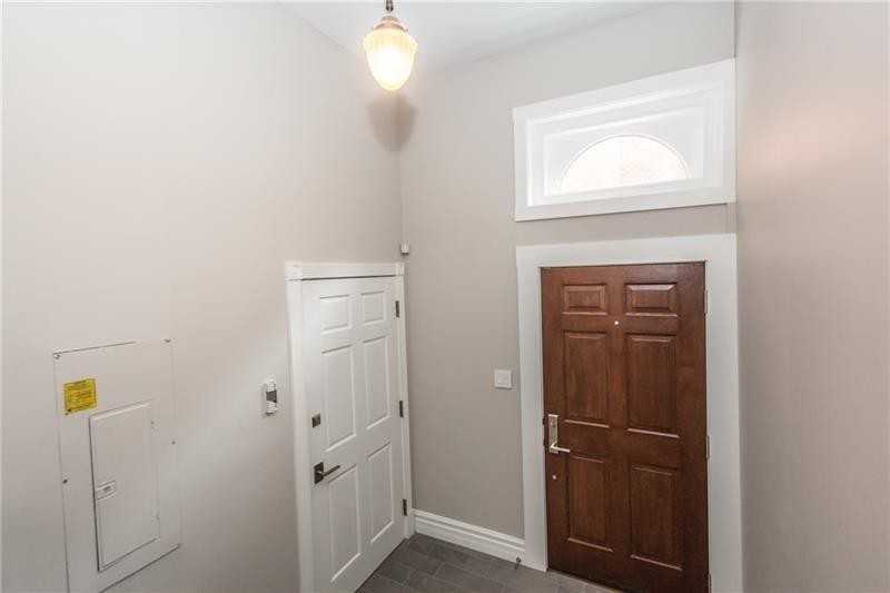 712 Rope Way - Photo 2 of 25