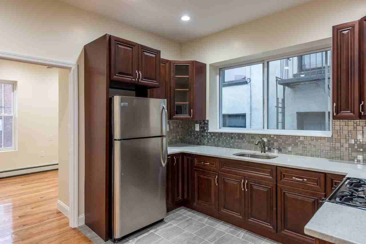 444 Suydam Street #25YJ