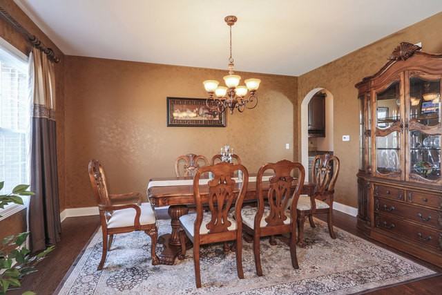 3208 Twilight Ave - Photo 2 of 42