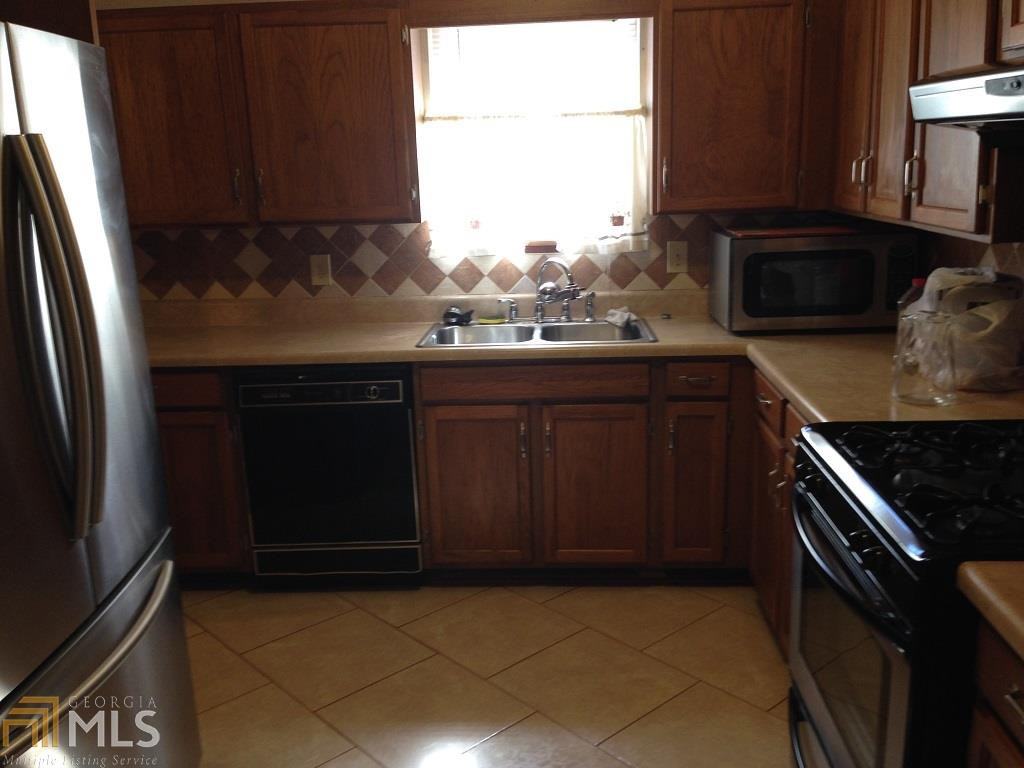 4519 Huntsman Bend - Photo 3 of 8