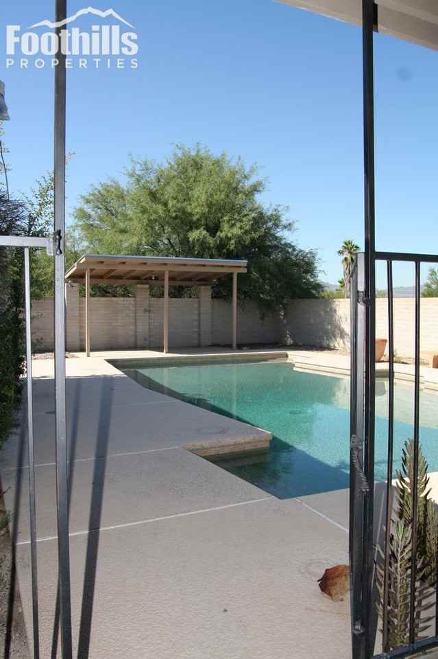 6641 N Amahl Cir - Photo 2 of 3