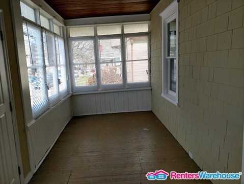 164 Carlisle Rd - Photo 2 of 13