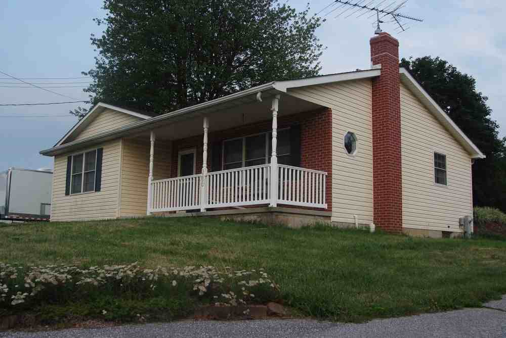 3090 Minnie's Dr - Photo 2 of 17