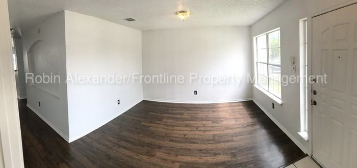 2303 Bantry Ln - Photo 2 of 16