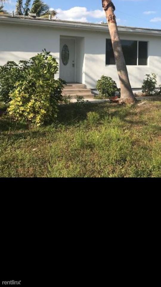 3327 Sapphire Rd - Photo 3 of 5