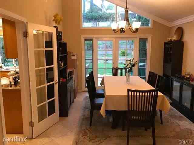 23881 Longspur Ct - Photo 3 of 12