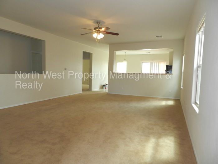 20871 E Treasure Rd - Photo 2 of 10