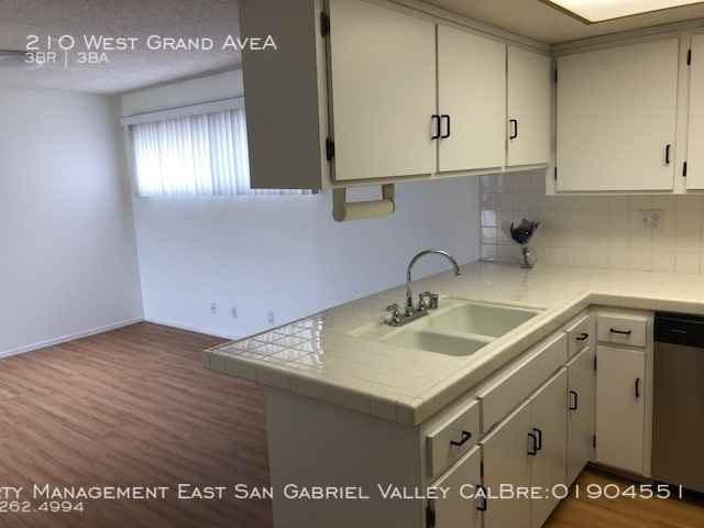 210 W Grand Ave - Photo 3 of 28