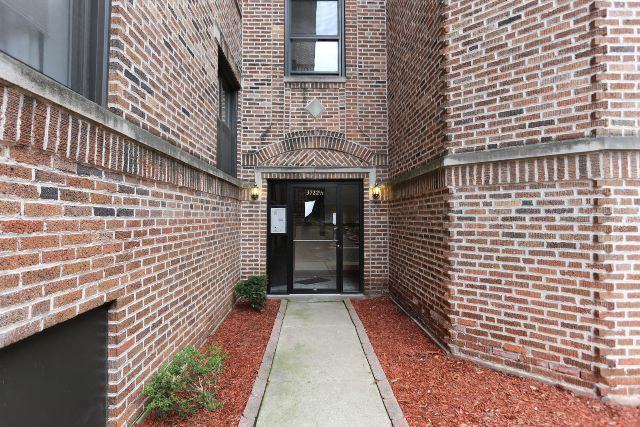 3720 N Pine Grove Ave #E5
