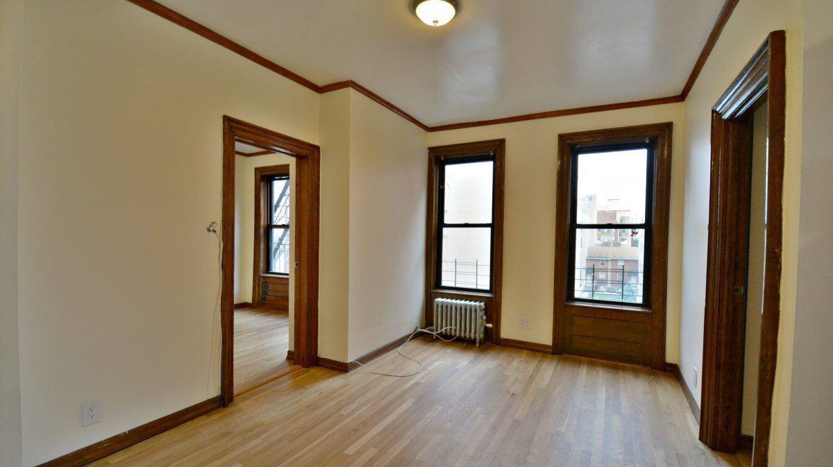 14th Street #4D - Photo 3 of 4