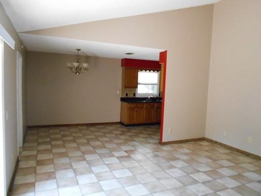 14420 Seafarer Dr - Photo 3 of 8