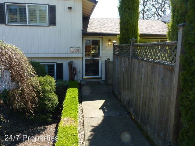 1776 Sunset Ave - Photo 2 of 11