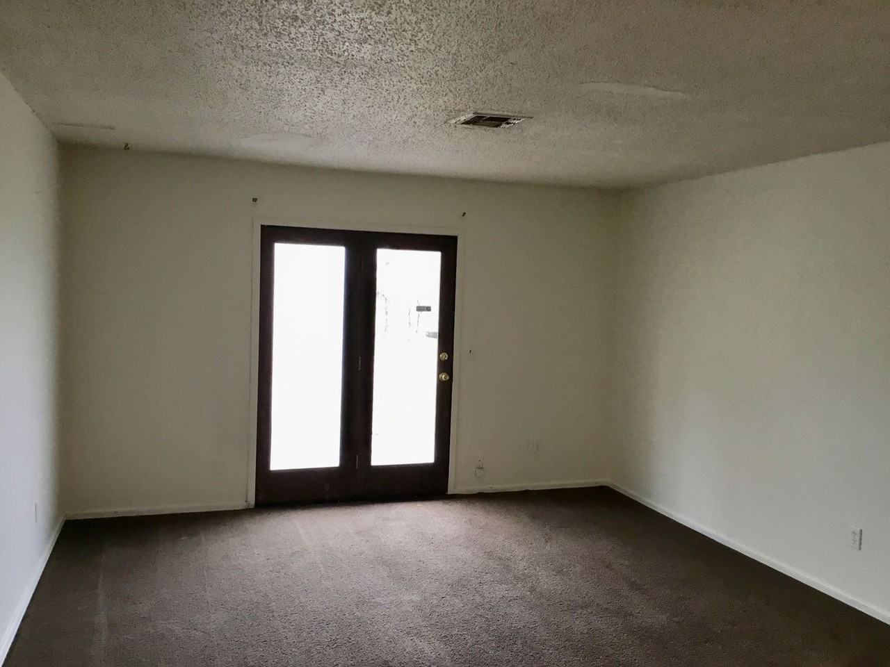 241 NW 86th St - Photo 2 of 14