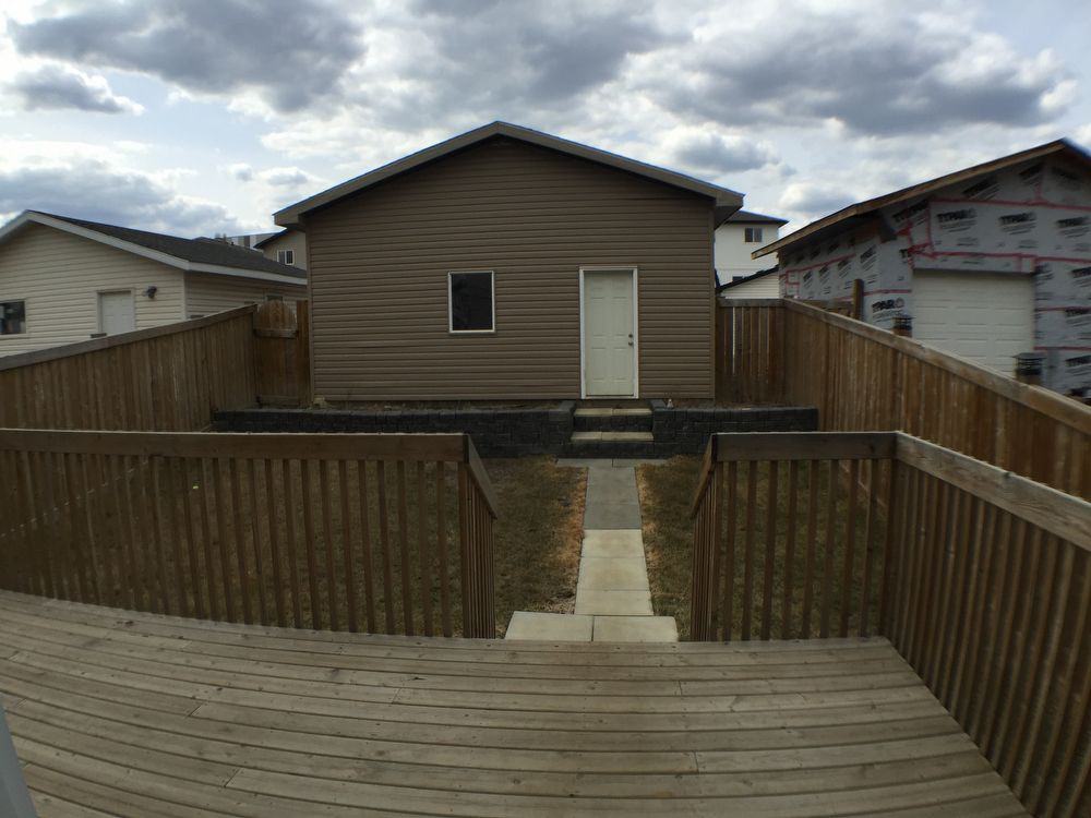 128 Sandstone Lane - Photo 2 of 14