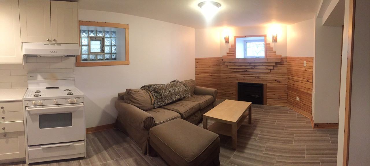 3031 West Lyndale Street #G - Photo 2 of 9