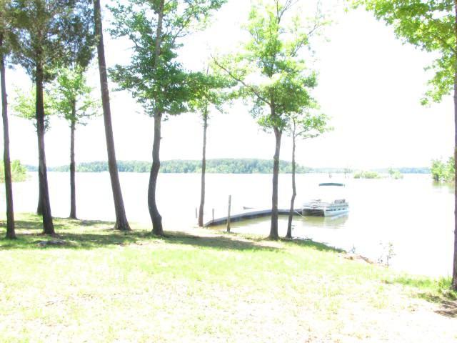 1650 Merifield Dr - Photo 2 of 45