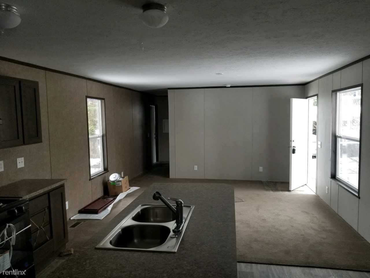 150 W Pine St - Photo 3 of 11