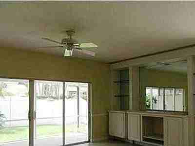 2102 Tarpon Lake Way - Photo 2 of 2