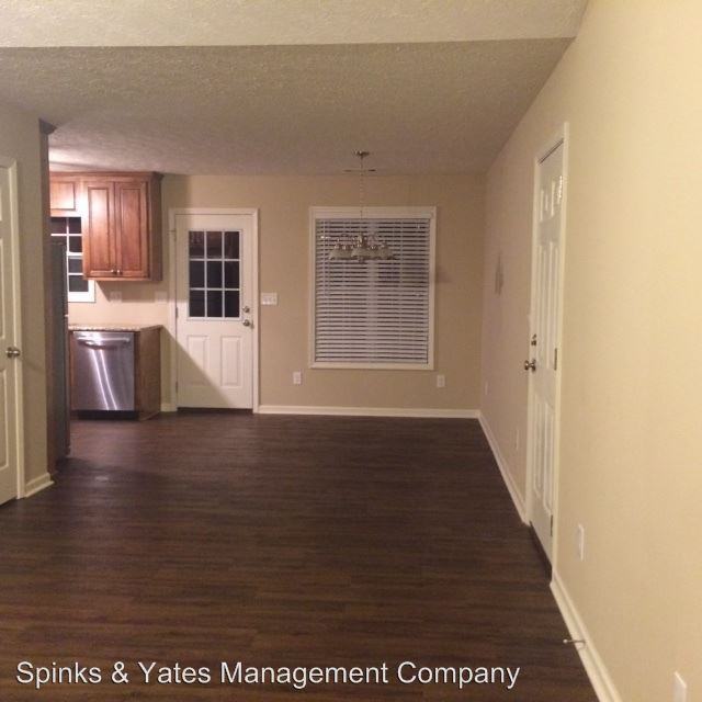 130 Redwood Dr - Photo 3 of 7