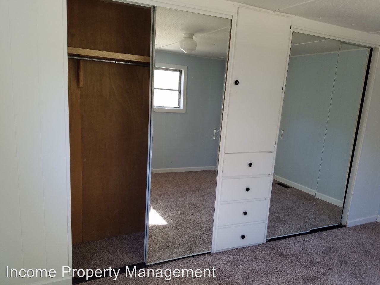 168 Merrill Rd - Photo 2 of 10