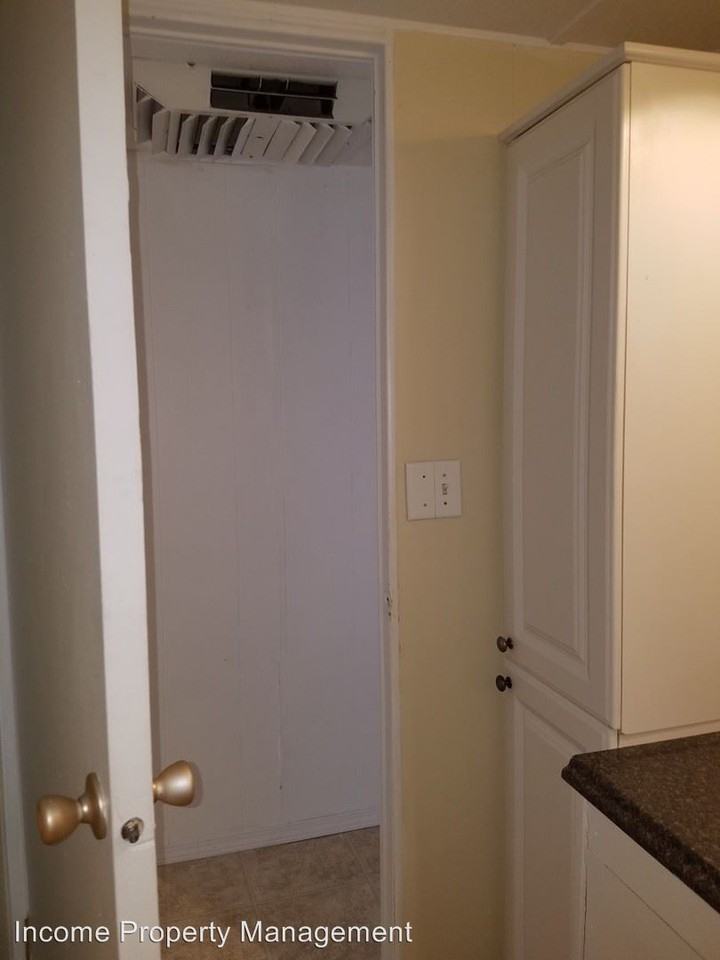 168 Merrill Rd - Photo 3 of 10