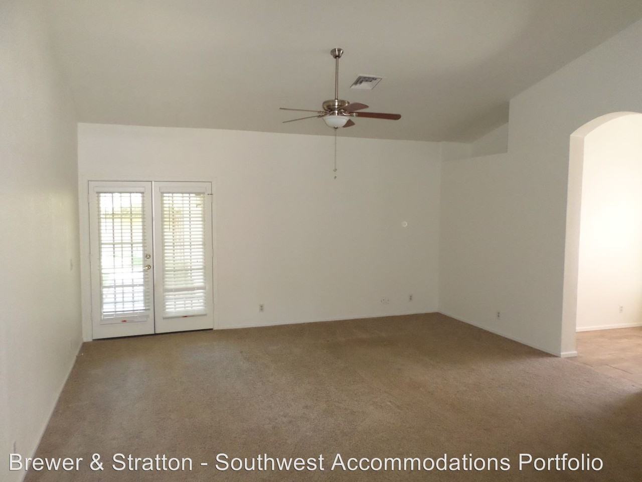 213 N Concord St - Photo 3 of 16