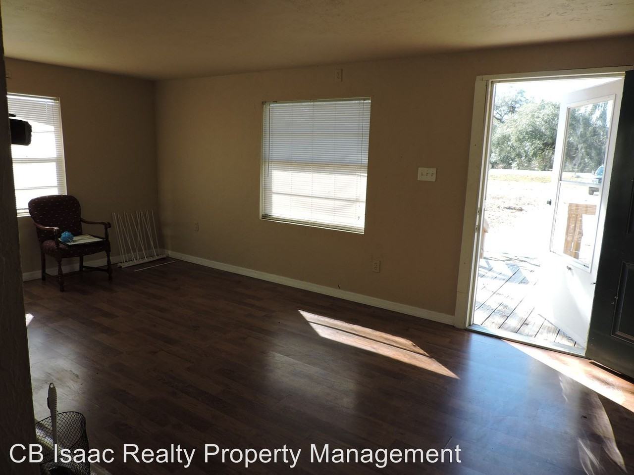 4193 SE 8 Ave - Photo 3 of 8