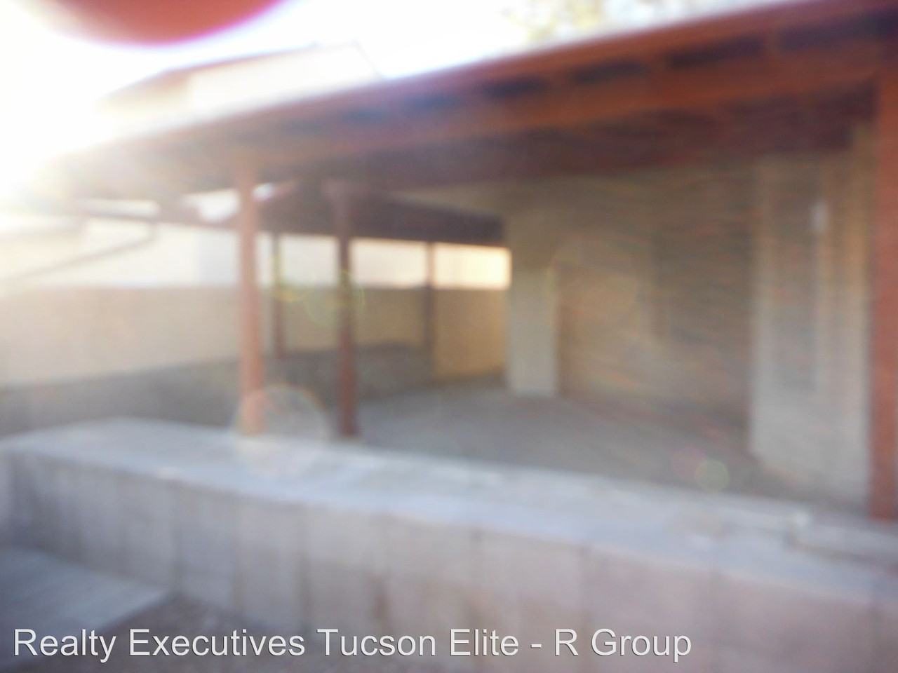 5063 W Bluejay St - Photo 2 of 9