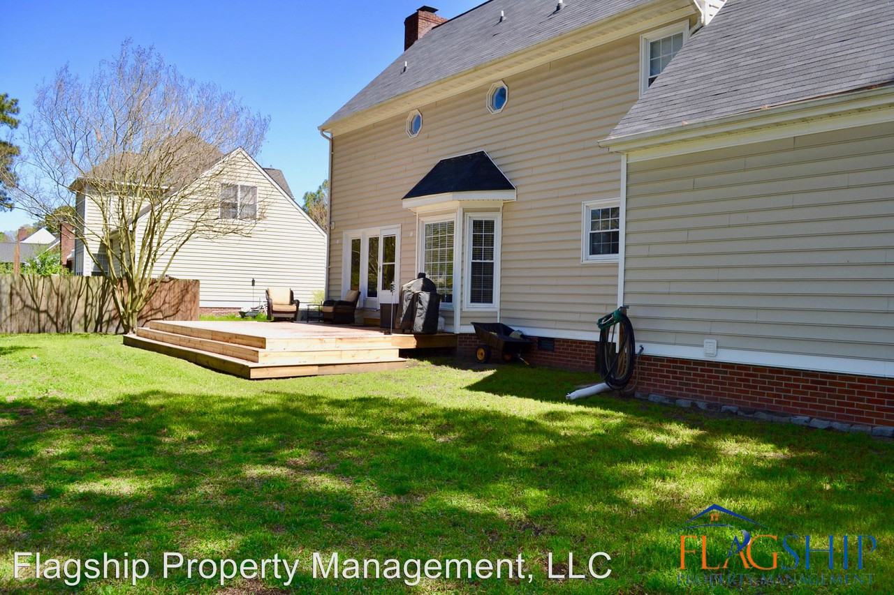 128 S Marion Dr - Photo 3 of 22