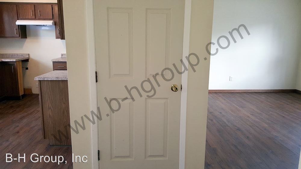 1778 Milldrum St - Photo 3 of 18