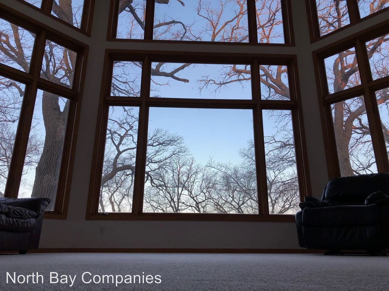 3021 E Calhoun Pkwy - Photo 3 of 9