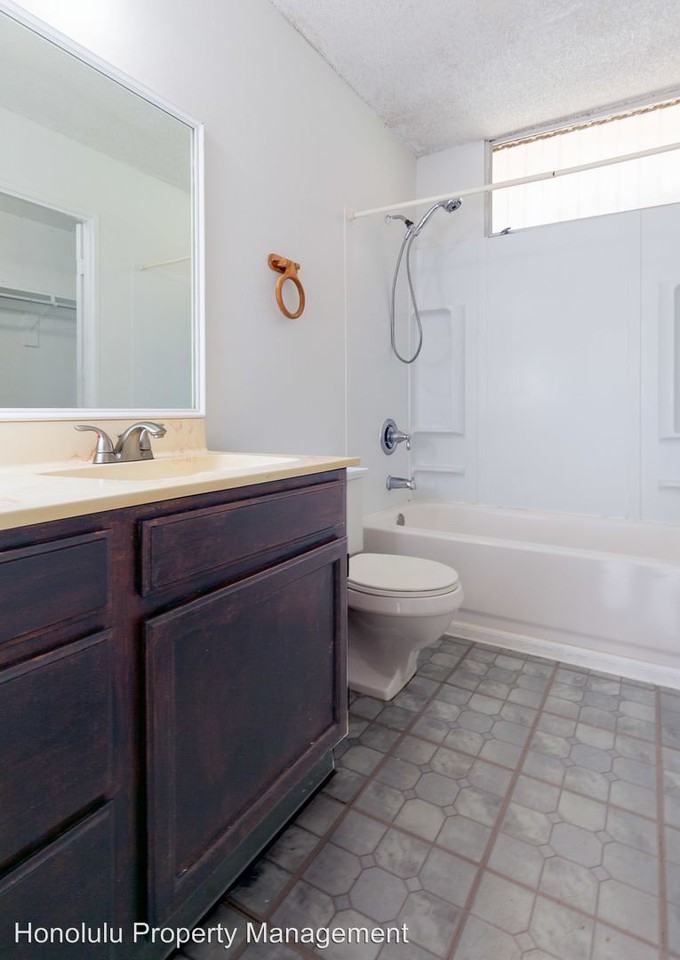 9555 Waikalani Dr #H304 - Photo 2 of 11