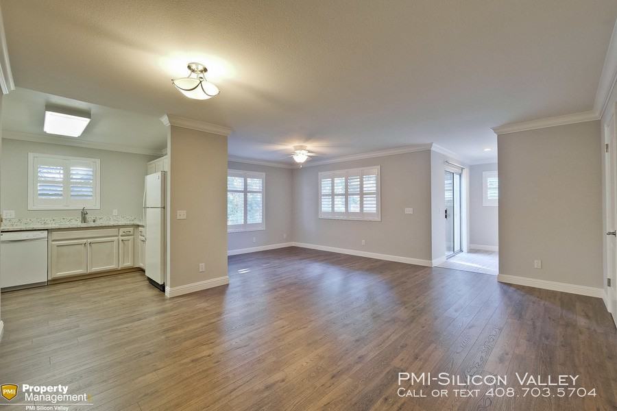 774 Ovation Ct - Photo 3 of 17